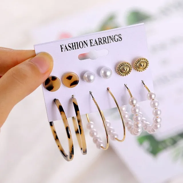 2020 Vintage Pearl Twist Big Circle Earrings Set for Women Fashion Geometric Imitation Pearl Crystal Earrings Jewelry