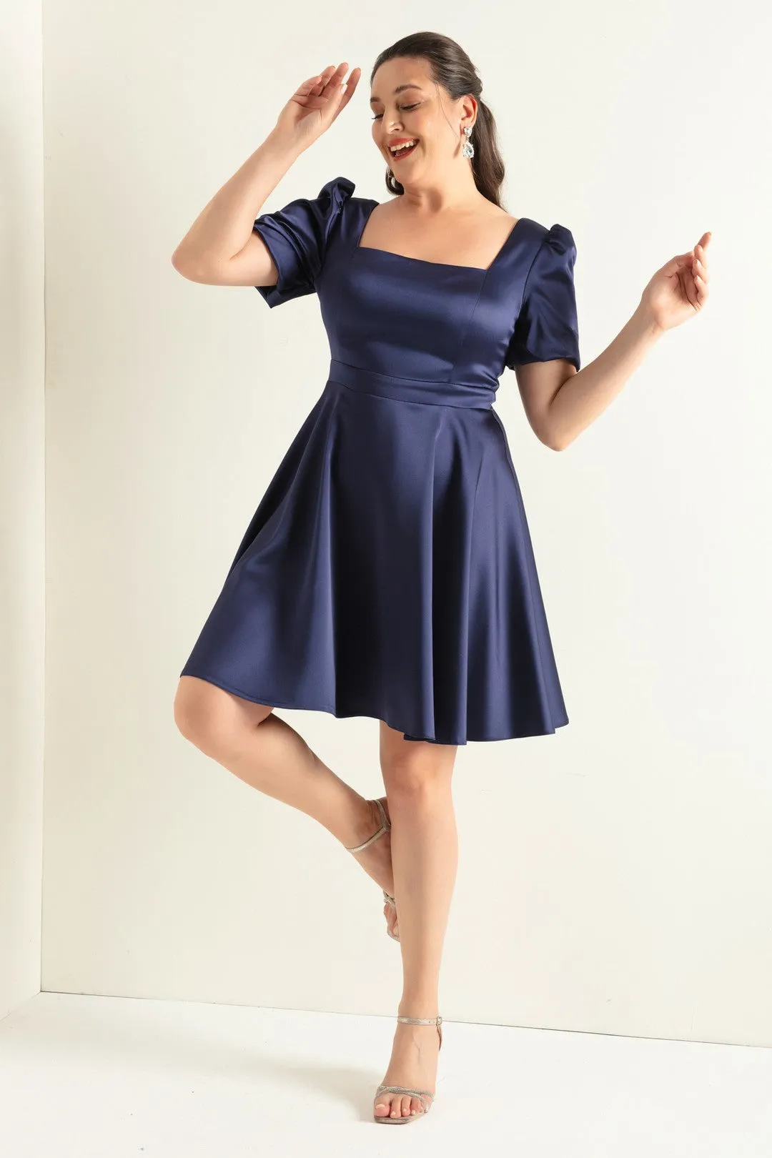 Female Balloon Sleeve Clash Cut Mini Large Size Satin Evening Dress