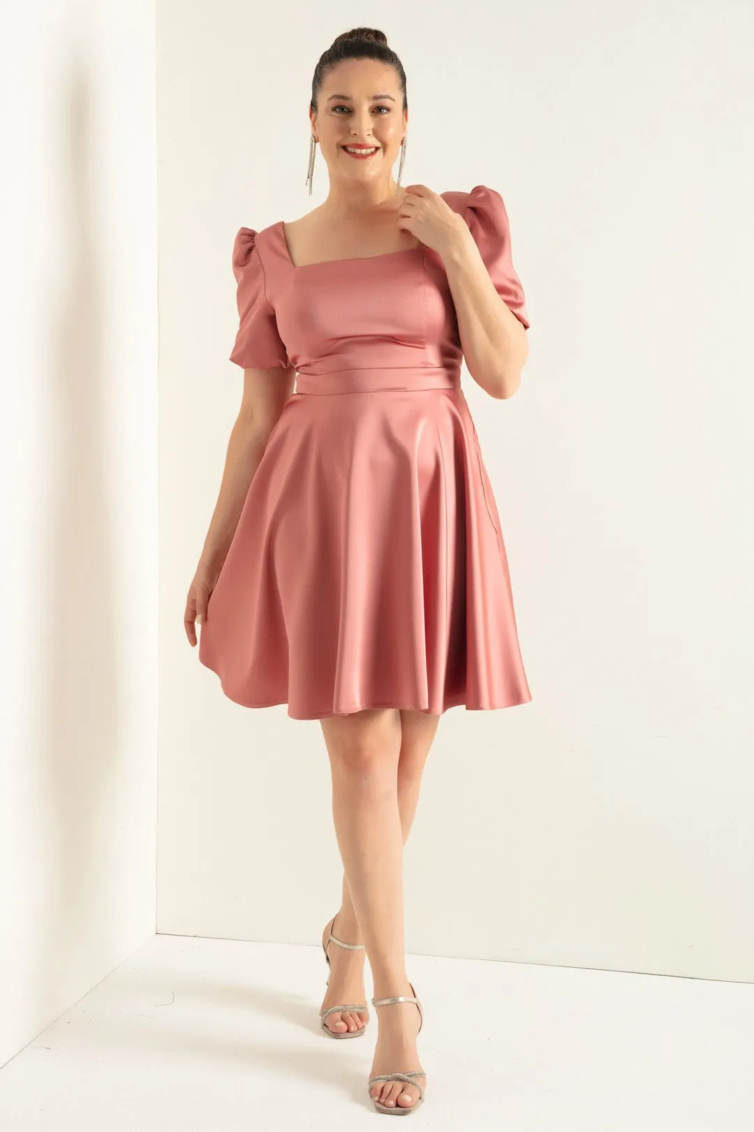 Female Balloon Sleeve Clash Cut Mini Large Size Satin Evening Dress